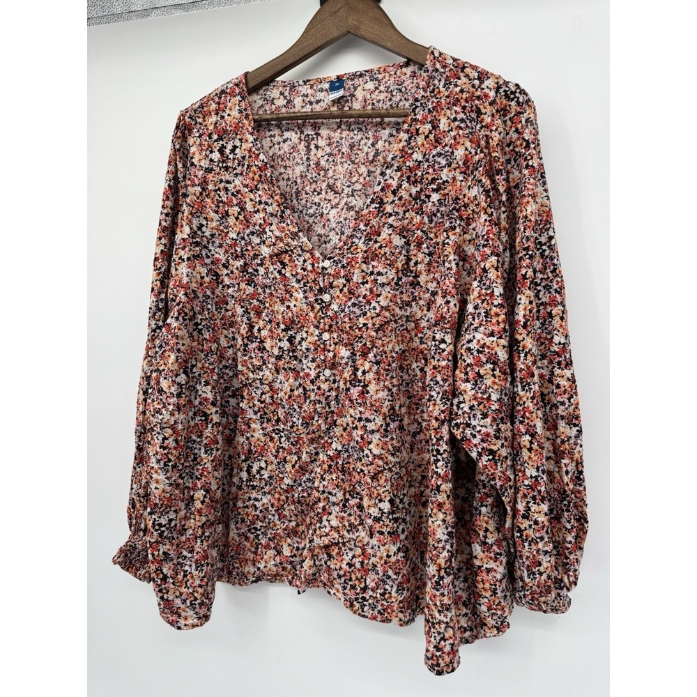 Old Navy Size 3X Ditsy Floral V-Neck Top Long Sleeve Smocked Cottagecore‎ - Picture 2 of 9